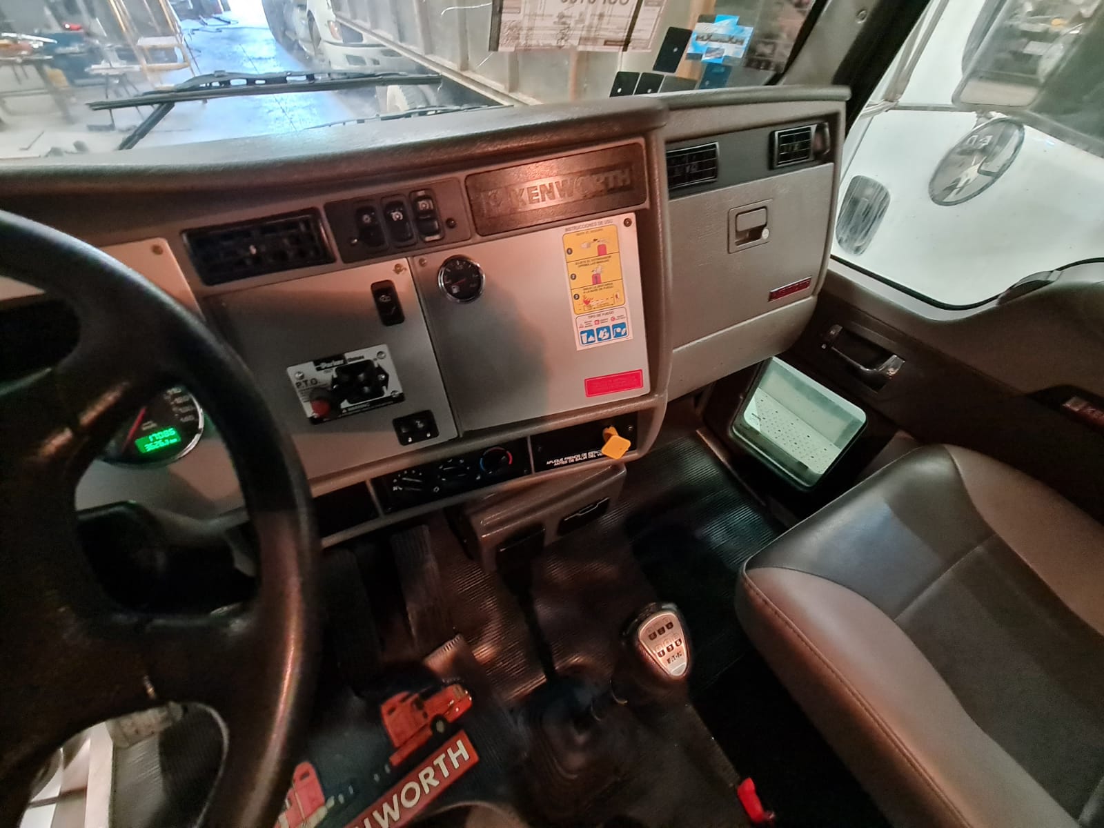 KENWORTH T370 2013