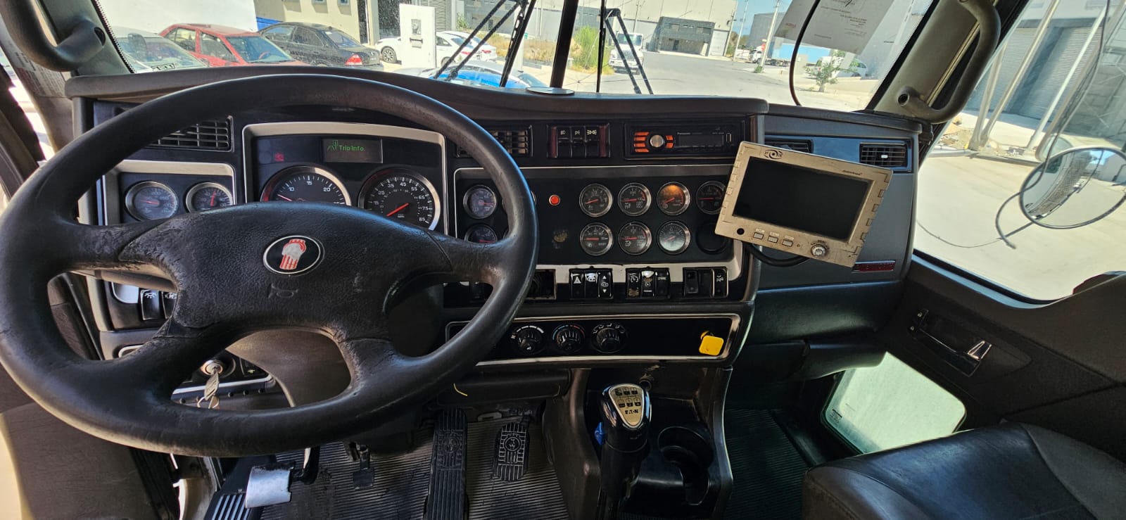 KENWORTH T800 2012