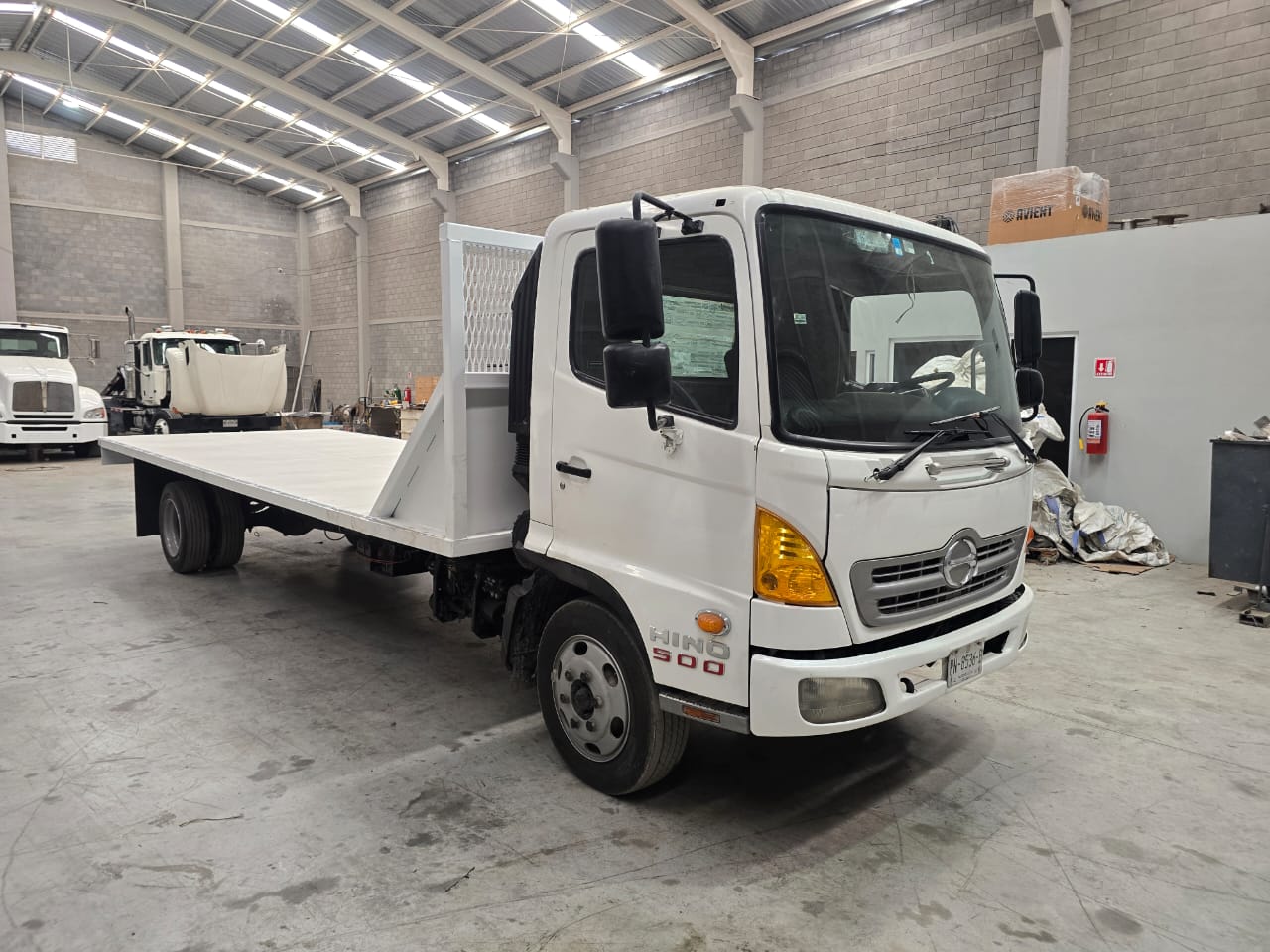 HINO 1018 2011